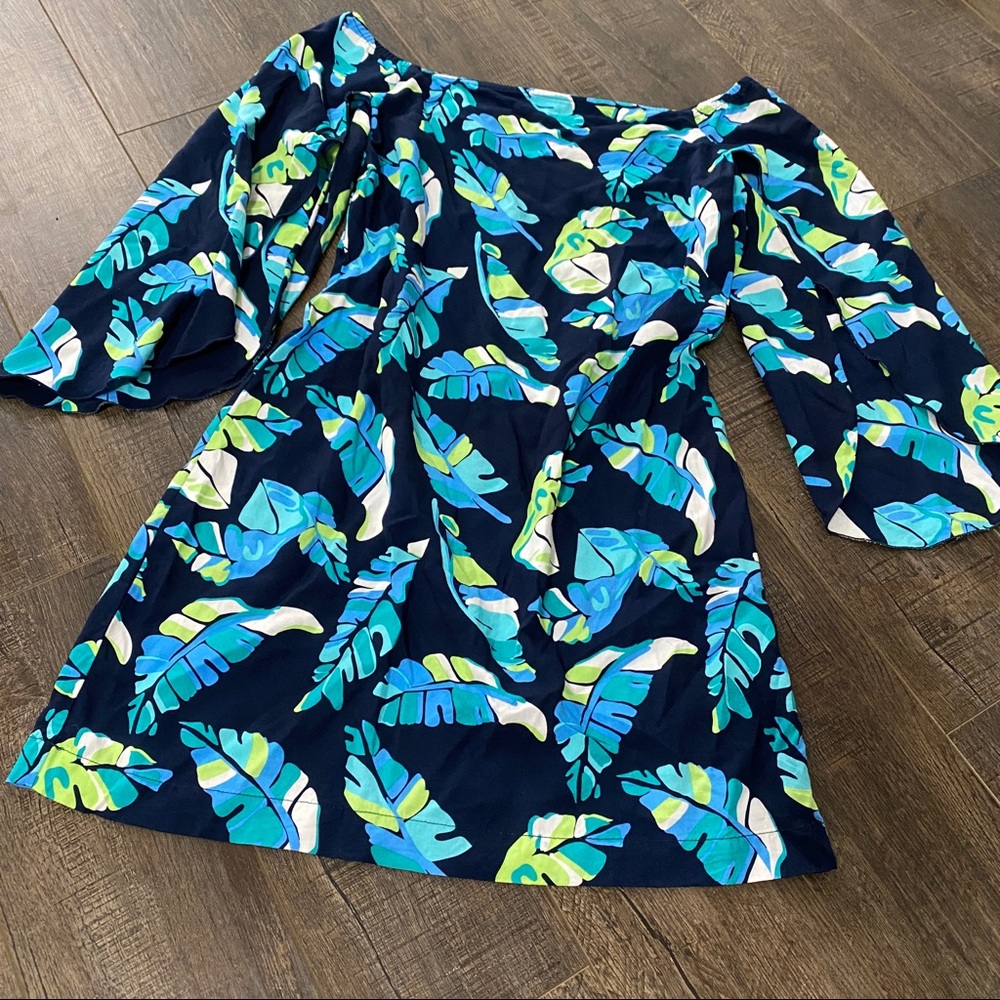 Escapada Living Leaves Pattern Dress Size Medium Off Shoulder Summer Tropical